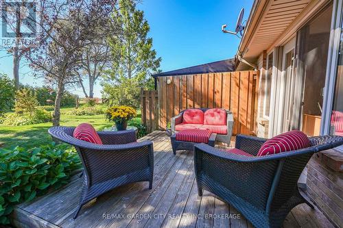 176 Beckett Crescent, Pelham (Fonthill), ON - Outdoor With Deck Patio Veranda With Exterior