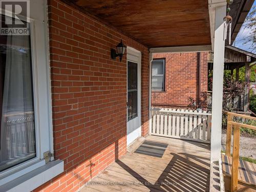 222 London Street, Peterborough (Town Ward 3), ON - Outdoor With Exterior