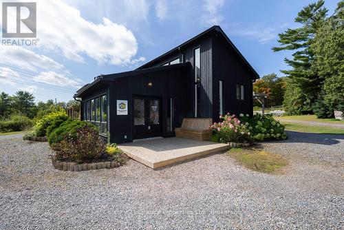 4 Bartlett Drive, Seguin, ON 