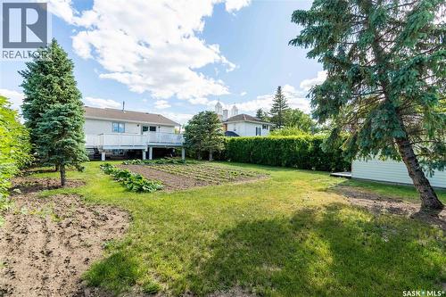 109 1St Avenue E, Gravelbourg, SK - Outdoor With Deck Patio Veranda