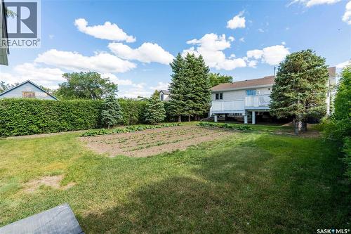 109 1St Avenue E, Gravelbourg, SK - Outdoor