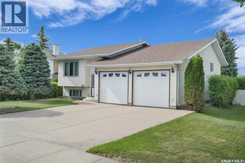 109 1St Avenue E, Gravelbourg, SK - Outdoor