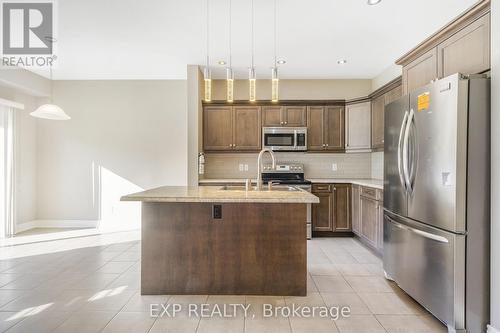 174 Winterberry Boulevard, Thorold, ON - Indoor Photo Showing Kitchen