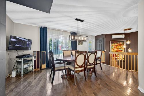 Salle à manger - 208 Rue Des Cerfs, Farnham, QC - Indoor Photo Showing Dining Room