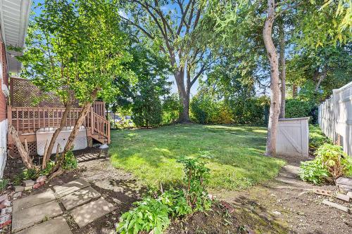 Backyard - 20 Rue Émile, Laval (Laval-Des-Rapides), QC - Outdoor