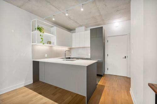 Cuisine - 429-2180 Rue Ste-Catherine E., Montréal (Ville-Marie), QC - Indoor Photo Showing Other Room