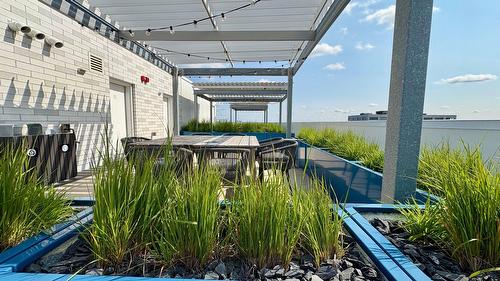 Vue d'ensemble - 429-2180 Rue Ste-Catherine E., Montréal (Ville-Marie), QC -  Photo Showing Garage