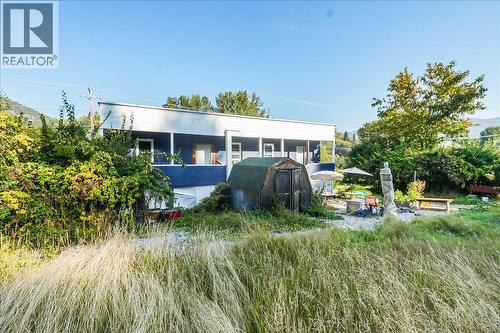 156 Haig Street Street, Warfield, BC - Outdoor