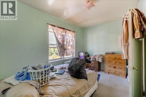 156 Haig Street Street, Warfield, BC - Indoor Photo Showing Bedroom