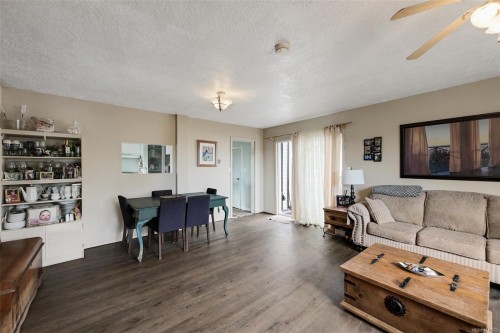 3883 Douglas St, Saanich, BC 