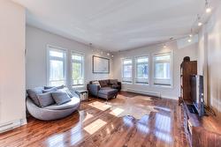 4-3850 Rue Masson  Montréal (Rosemont/La Petite-Patrie), QC H1X 1T1