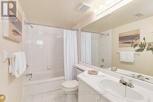 24 - 409 Mariners Way, Collingwood, ON - Indoor Photo Showing Bathroom
