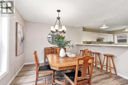 24 - 409 Mariners Way, Collingwood, ON - Indoor Photo Showing Dining Room