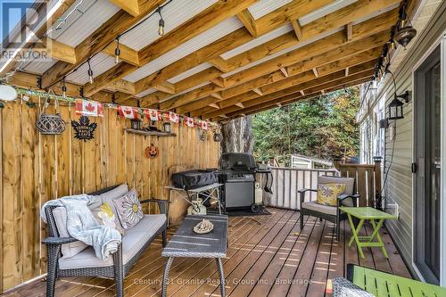 91 Pine Avenue, Dysart Et Al (Dysart), ON -  With Deck Patio Veranda With Exterior