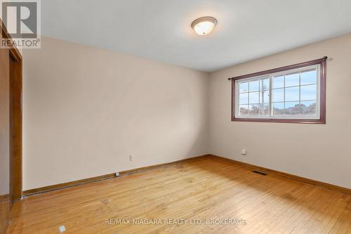 6611 Margaret Street, Niagara Falls (Arad/Fallsview), ON - Indoor Photo Showing Other Room