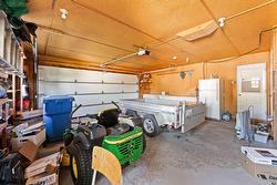 Garage - 