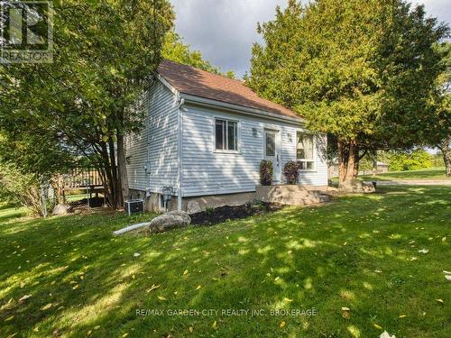 503 Metler Road, Pelham (North Pelham), ON - Outdoor