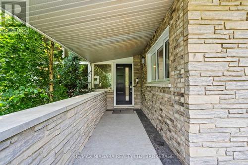 2 Mallette Crescent, Niagara-On-The-Lake (St. Davids), ON - Outdoor With Exterior