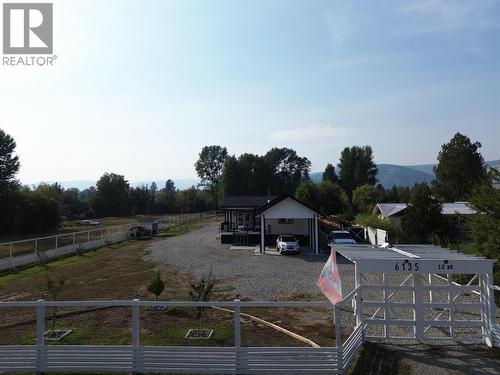 6135 12Th Street, Grand Forks, BC - Outdoor