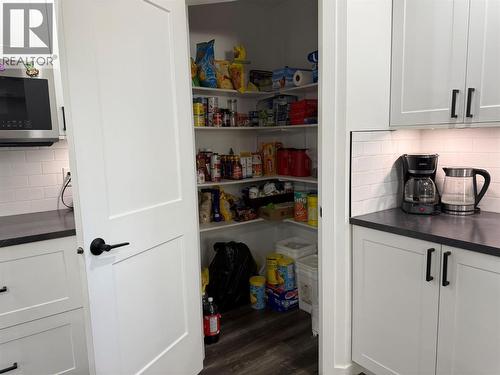 6135 12Th Street, Grand Forks, BC - Indoor