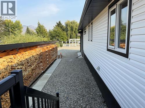 6135 12Th Street, Grand Forks, BC - Outdoor With Exterior