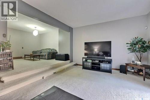 47 Laverendrye Way, Regina, SK - Indoor