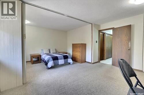 47 Laverendrye Way, Regina, SK - Indoor Photo Showing Bedroom