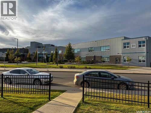 803 1022 Hampton Circle, Saskatoon, SK - Outdoor