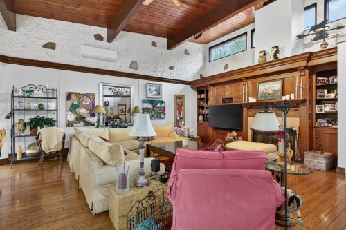 Living Room - 120 Av. Nantel, Sainte-Agathe-Des-Monts, QC - Indoor