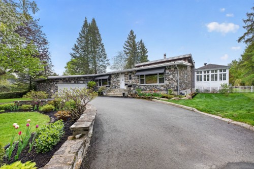 Front of Structure - 120 Av. Nantel, Sainte-Agathe-Des-Monts, QC - Outdoor