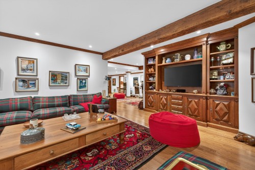 Living Room - 120 Av. Nantel, Sainte-Agathe-Des-Monts, QC - Indoor Photo Showing Living Room