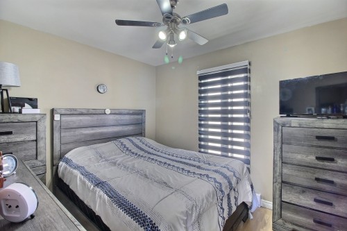 Chambre à coucher - 736 Ch. Du Golf, La Malbaie, QC - Indoor Photo Showing Bedroom