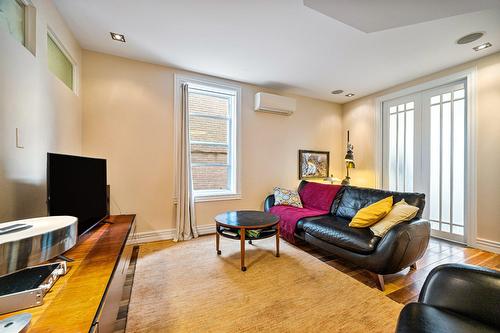 Living room - 3284 Rue De Rouen, Montréal (Mercier/Hochelaga-Maisonneuve), QC - Indoor