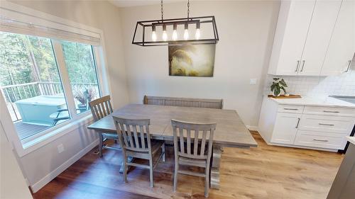 144 River Drive, Cranbrook, BC - Indoor Photo Showing Dining Room
