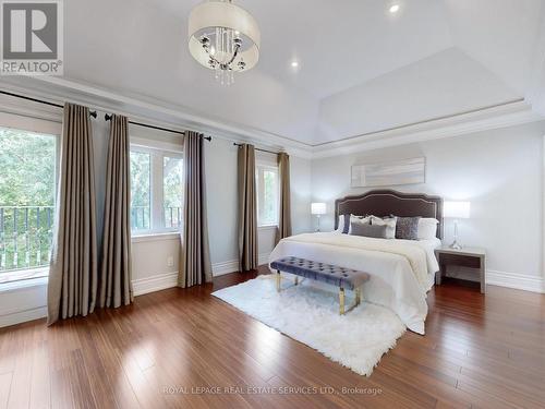 Spectacular Primary Bedroom with 11' High Ceiling - 1511 Haig Boulevard, Mississauga, ON - Indoor Photo Showing Bedroom