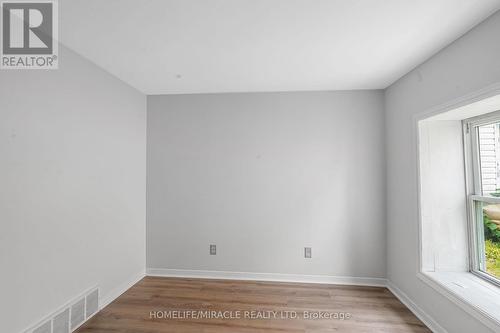 237 St. Julien Street, London East, ON - Indoor Photo Showing Other Room