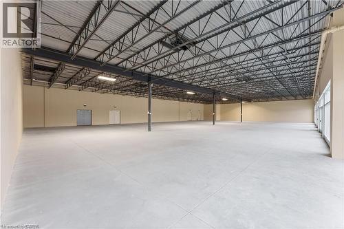 View of garage - 218 Henry Street Unit# F5, Brantford, ON 