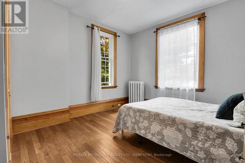 298 Barr Street, Renfrew, ON - Indoor Photo Showing Bedroom