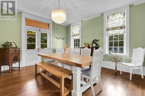 298 Barr Street, Renfrew, ON - Indoor Photo Showing Dining Room