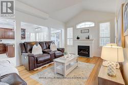 2 THISTLEDOWN CRESCENT  Whitby, ON L1R 3P2