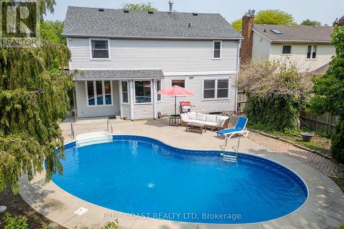 637 O'Dell Street, Sarnia, ON - Outdoor With In Ground Pool With Deck Patio Veranda
