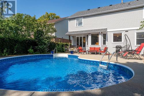 637 O'Dell Street, Sarnia, ON - Outdoor With In Ground Pool With Deck Patio Veranda