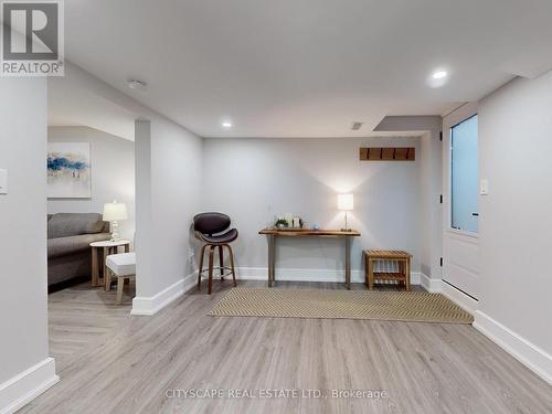 2585 Kenna Court, Mississauga, ON - Indoor