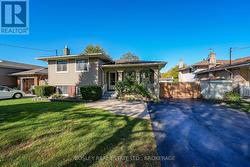 57 MEREDITH DRIVE  St. Catharines (Carlton/Bunting), ON L2M 6R5