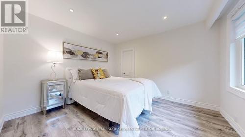 15 Farrington Drive, Toronto, ON - Indoor Photo Showing Bedroom