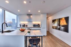 2807-720 Rue St-Jacques  Montréal (Ville-Marie), QC H3C 1A1