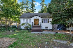 2127 French Rd SOUTH Sooke, BC V9Z 0M7