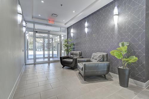 Hall d'entrée/Vestibule - 204-2229 Rue Ste-Catherine E., Montréal (Ville-Marie), QC - Indoor Photo Showing Other Room