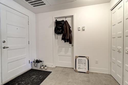 Hall d'entrée/Vestibule - 204-2229 Rue Ste-Catherine E., Montréal (Ville-Marie), QC - Indoor Photo Showing Other Room