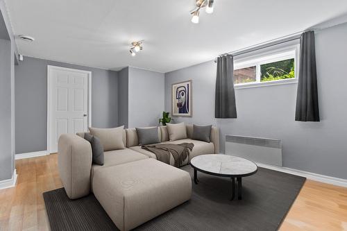 Family room - 3869 Rue Des Pervenches, Longueuil (Saint-Hubert), QC - Indoor Photo Showing Living Room